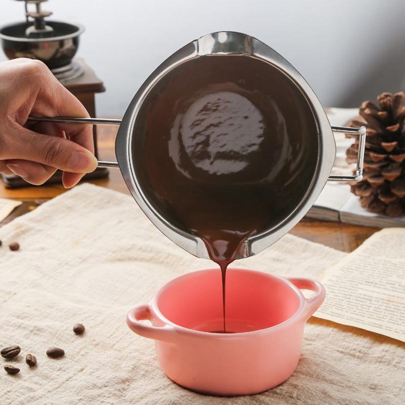 チョコレートキャンディやキャンドル作りの材料を溶かすためのス - Candle Making Jug のレビューと価格